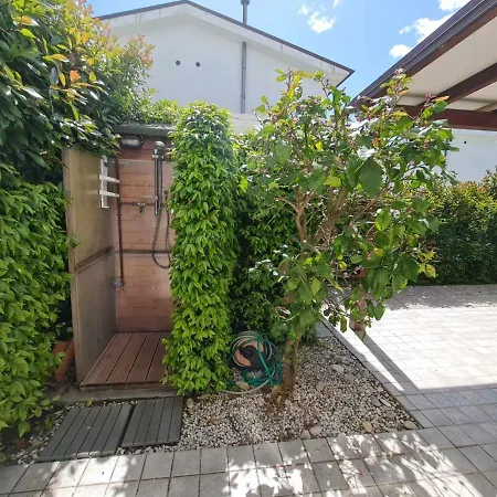 L02 Con Giardino E Posto Auto *