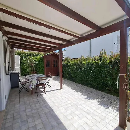L02 Con Giardino E Posto Auto * Numana